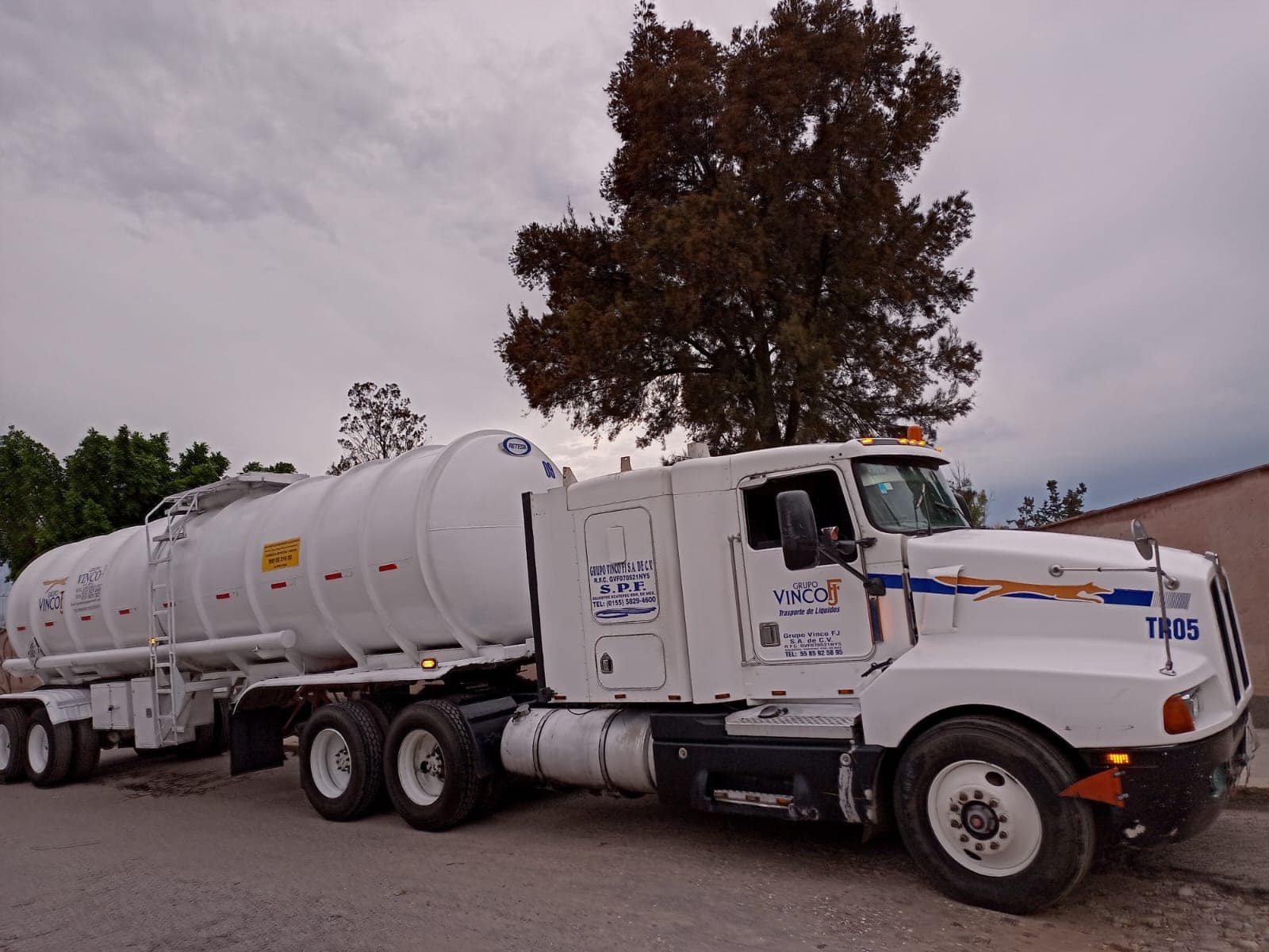 TRANSPORTE DE ACIDO NITRICO