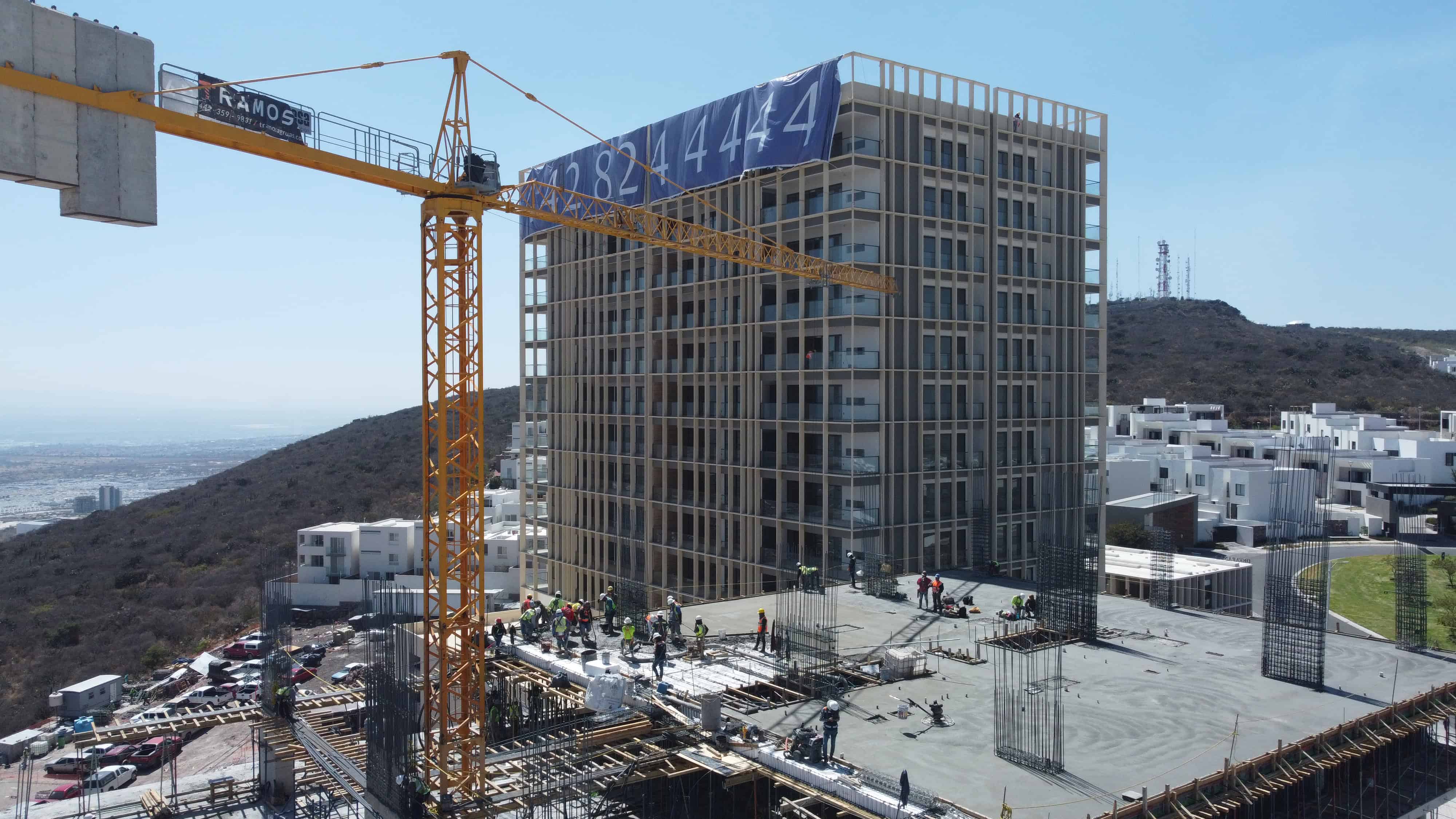 Renta de grúas torre para construcción por proyecto