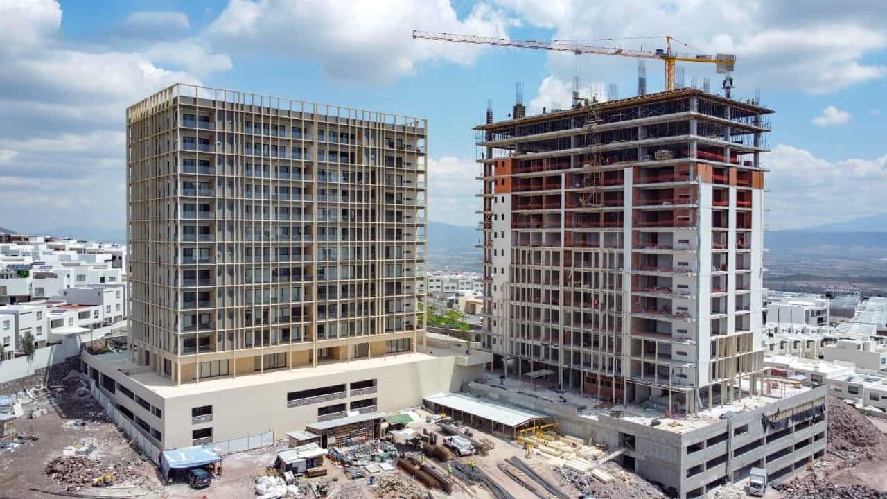 Grúas fijas para construcción vertical en renta Grúas Tramosa - 2