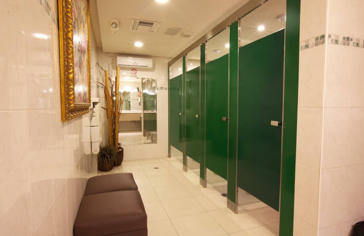 Mamparas para baño estándar reforzadas - 1