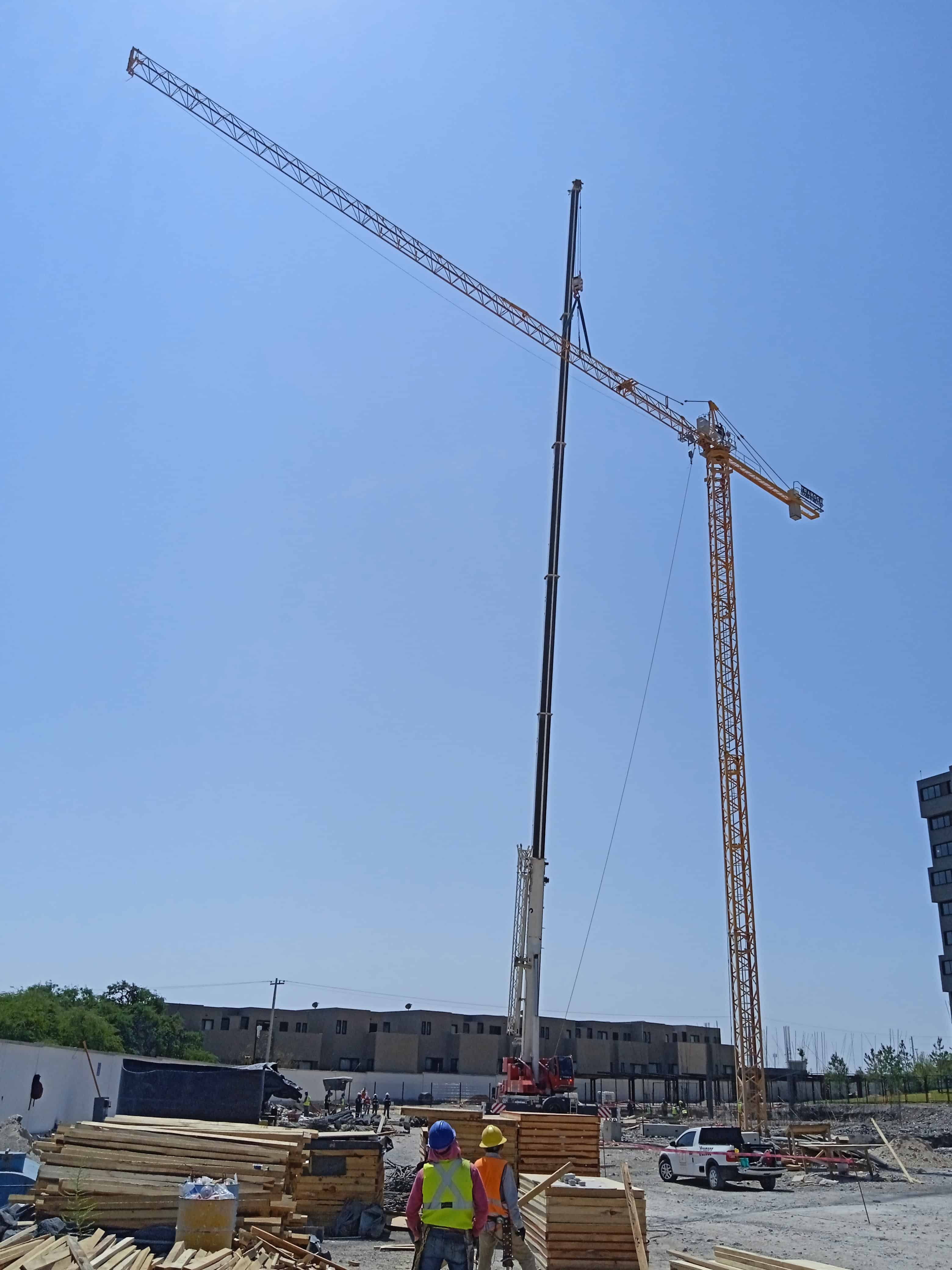Torre de construcción para obras en Querétaro - 5