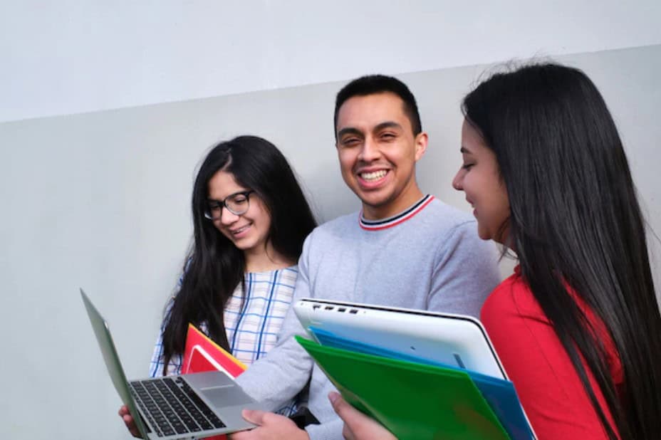 Empresas de practicantes por reclutamiento y administración
