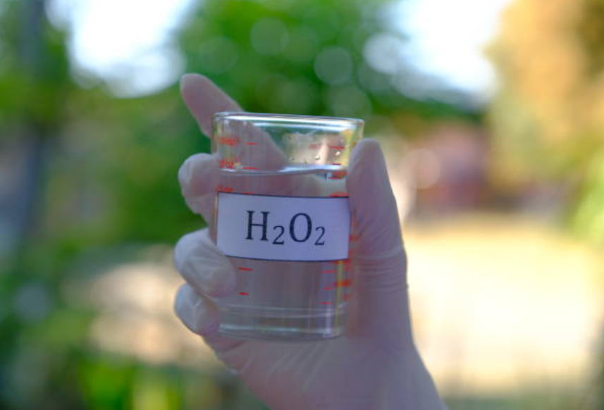 Peróxido de hidrógeno líquido al 50% - 2
