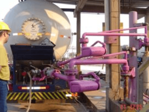 Brazos de carga para terminales de combustibles y químicos - 2