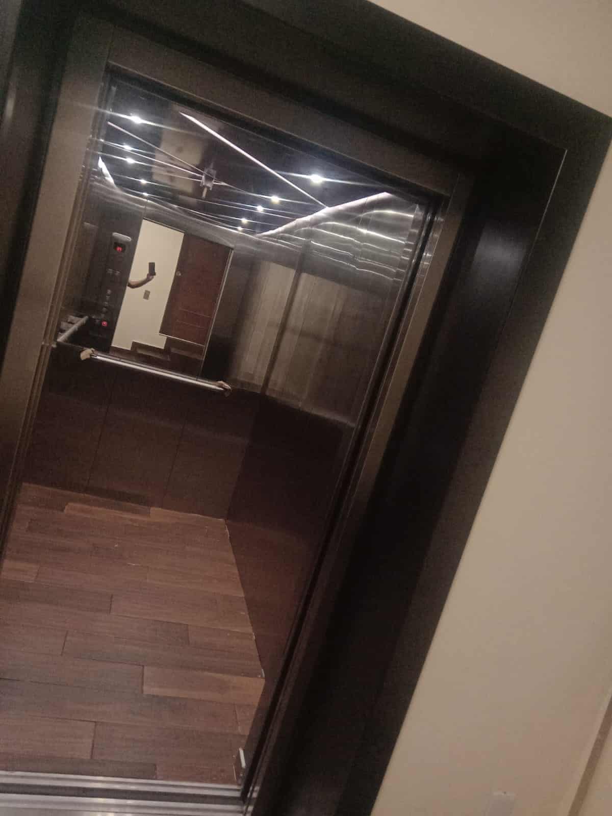 Elevadores Camilleros para Hospitales y Clínicas - 3