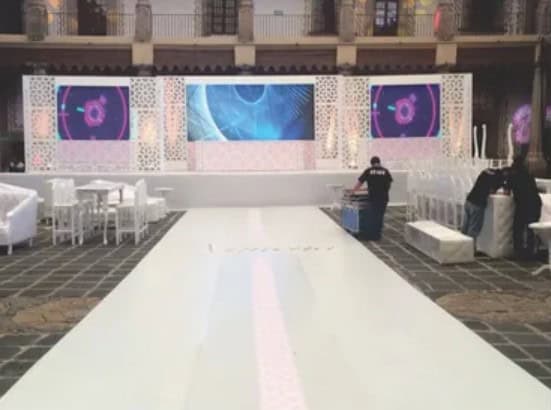 Renta de Stands y Escenografías para Expos - 1