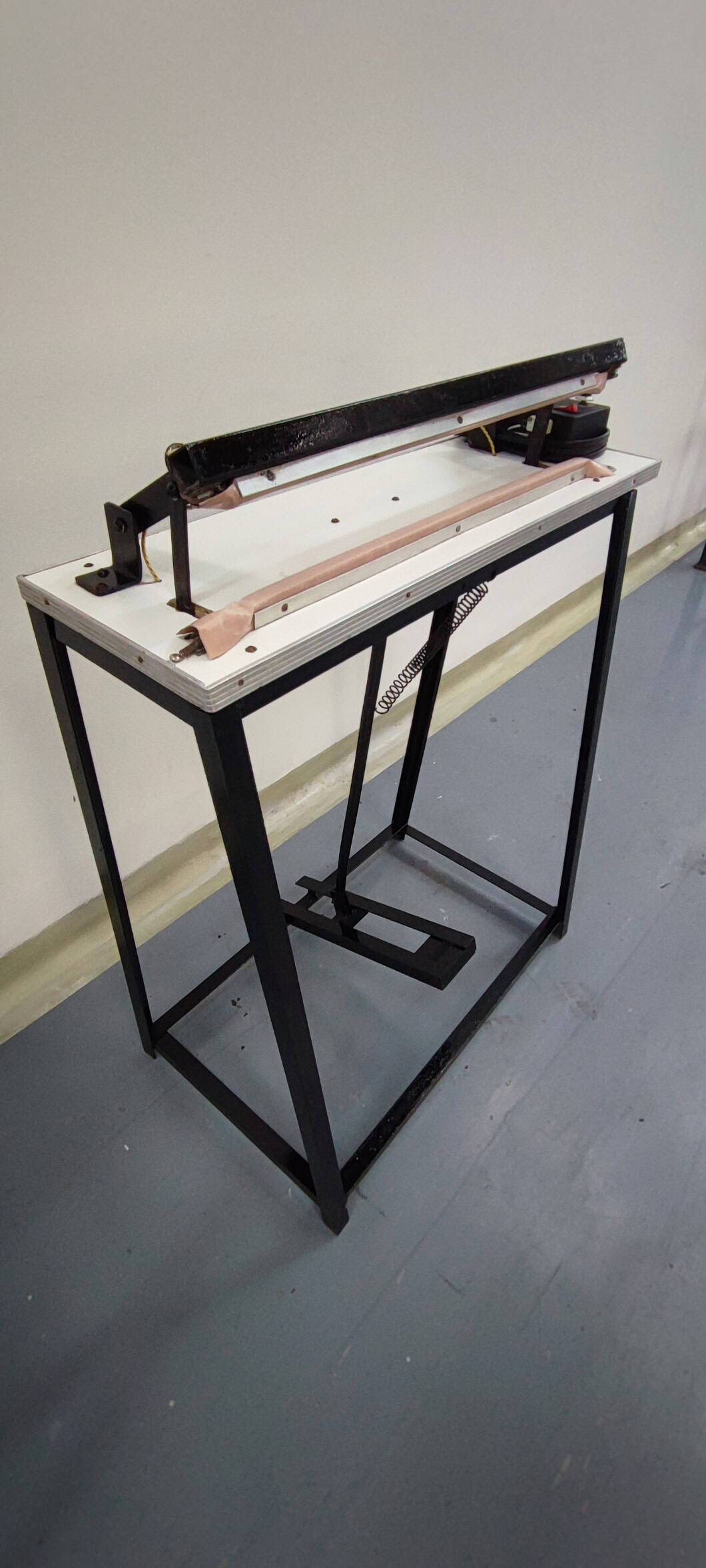 Selladora de pedal para bolsa de plástico de 50 cm