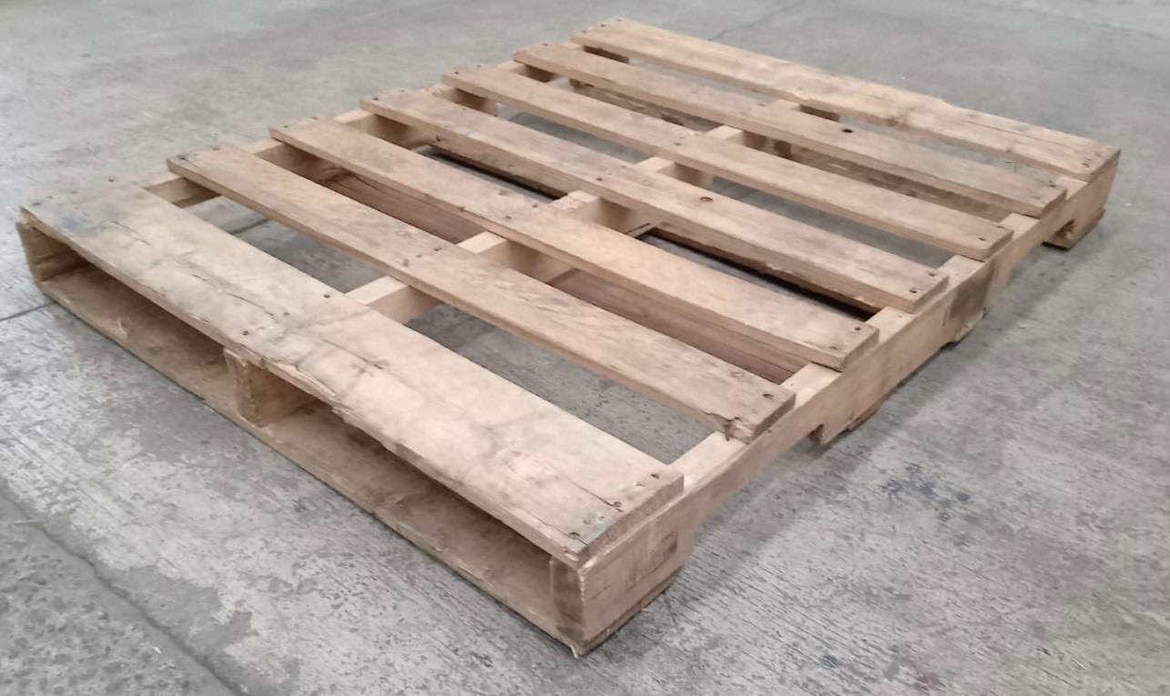 Tarimas de madera nuevas y recicladas 2