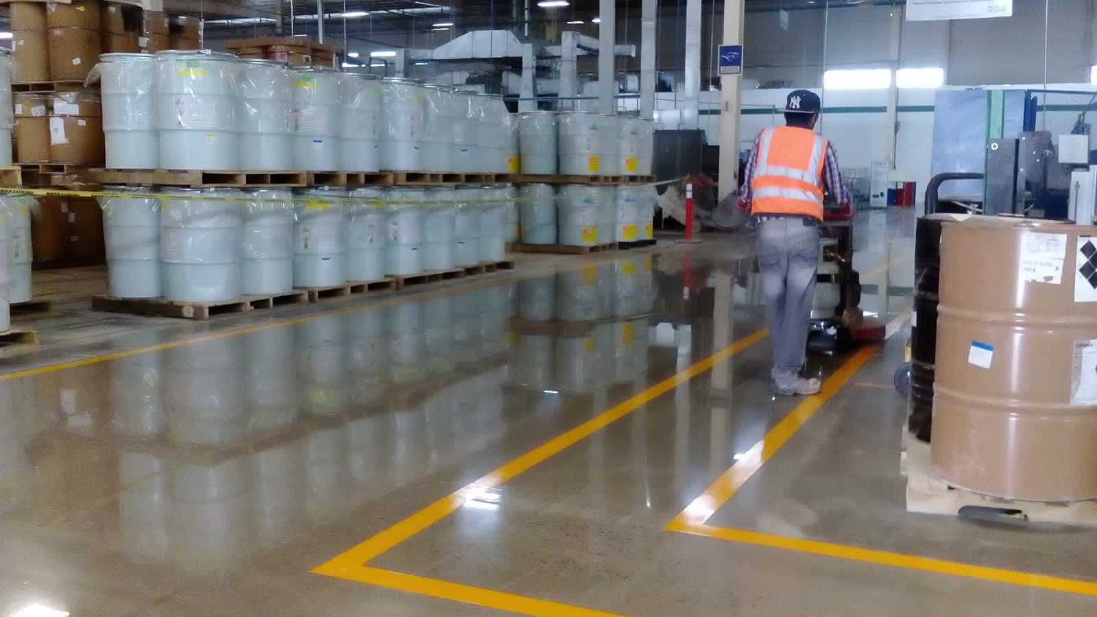 Desbastado de pisos de concreto económico3