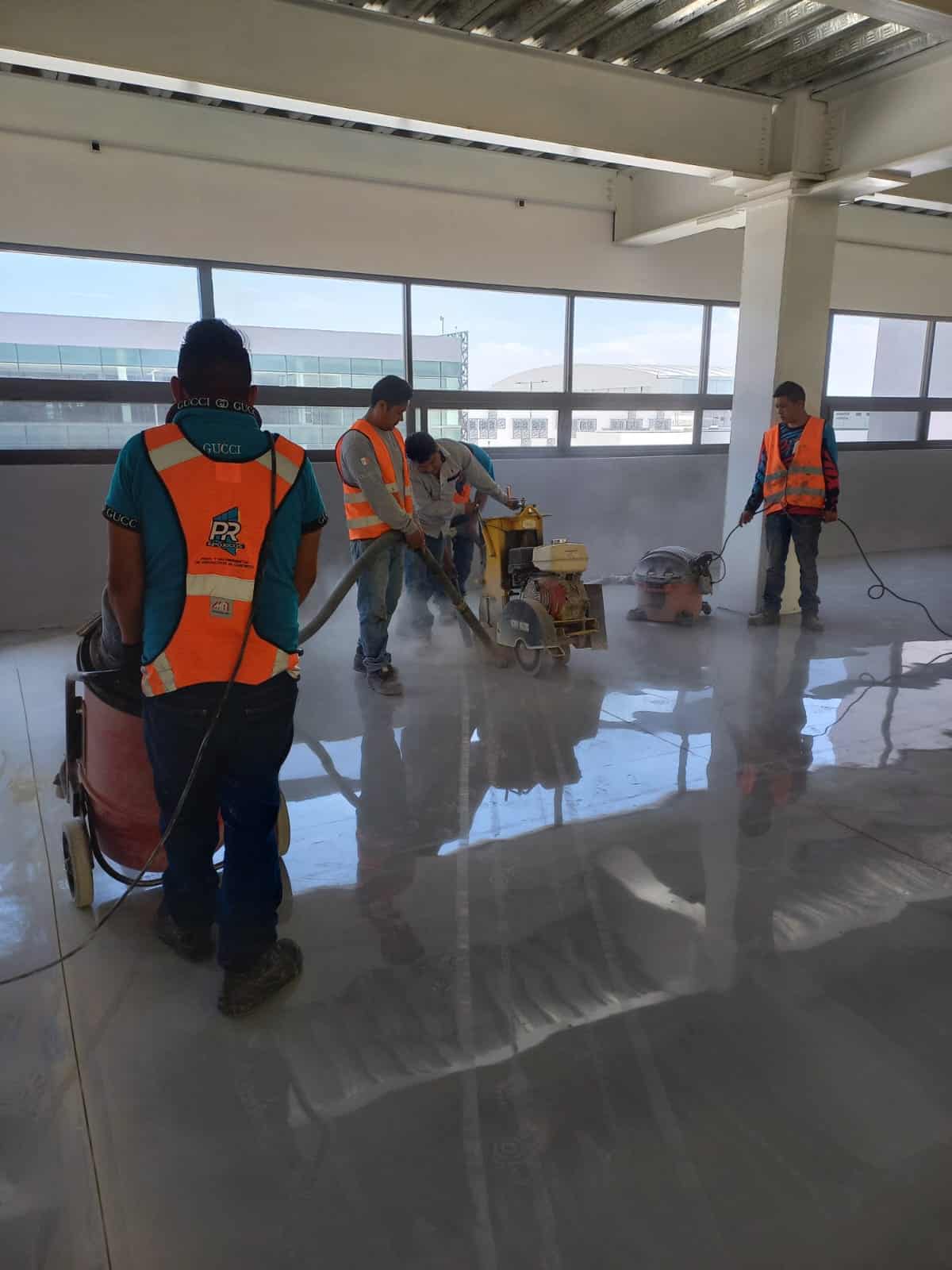  Relleno de juntas de concreto para sellado y uniformidad