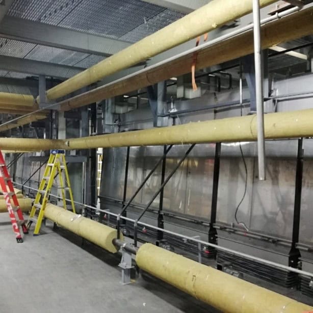 Aislamiento industrial para tuberías de fibra de vidrio y lana mineral