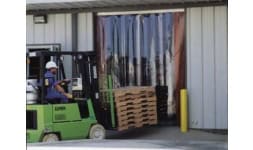 Puertas hawaianas extruflex 3 Industrial de Andenes