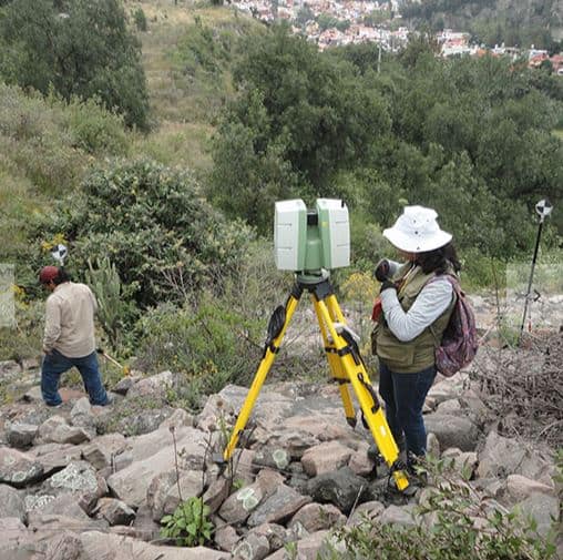 Levantamientos topograficos con estación total Smartscan