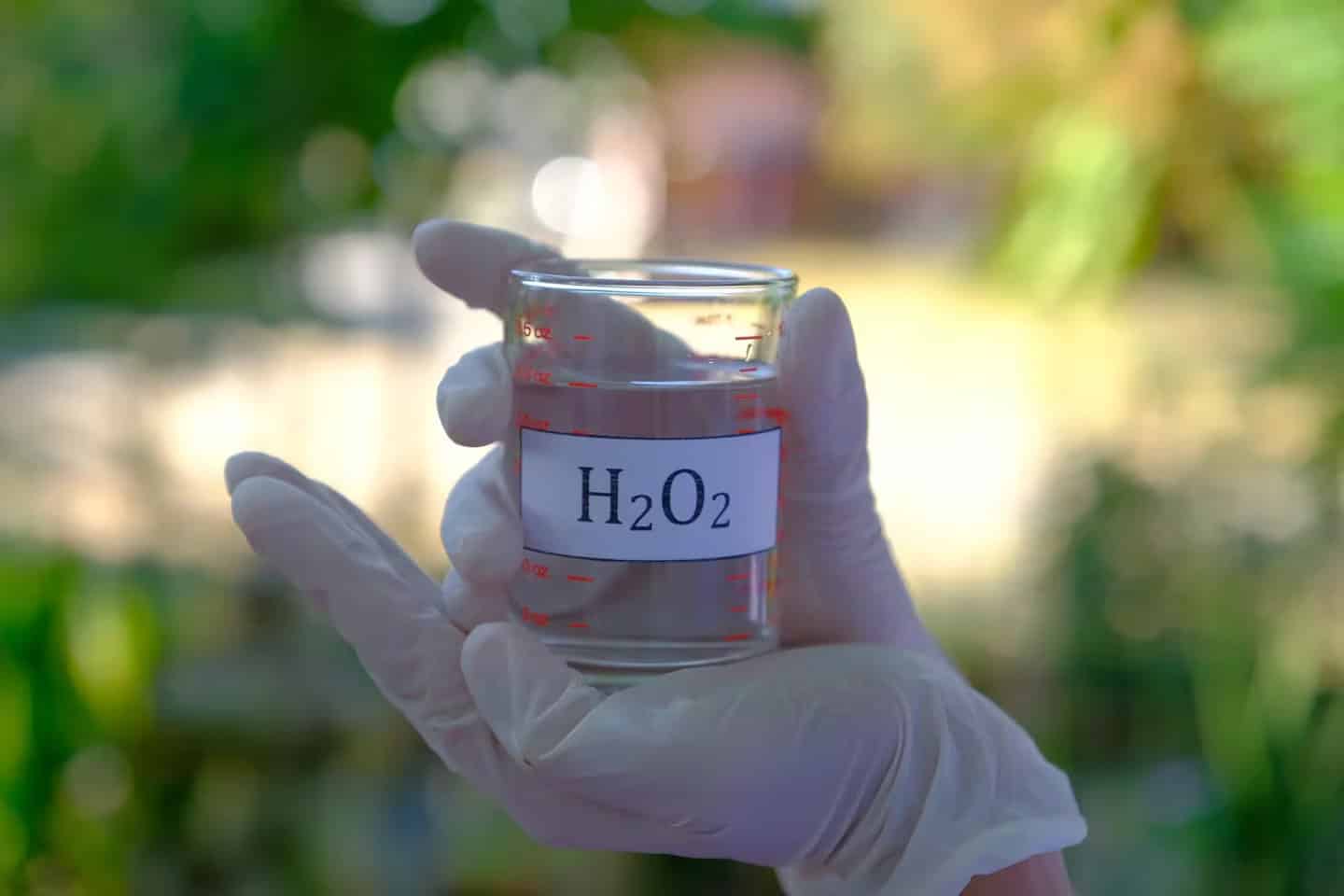 Peróxidos de hidrogeno para la industria cosmética 