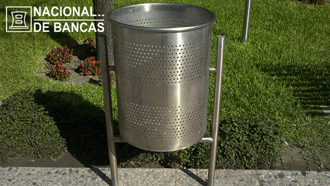 BASURERO EN ACERO INOXIDABLE