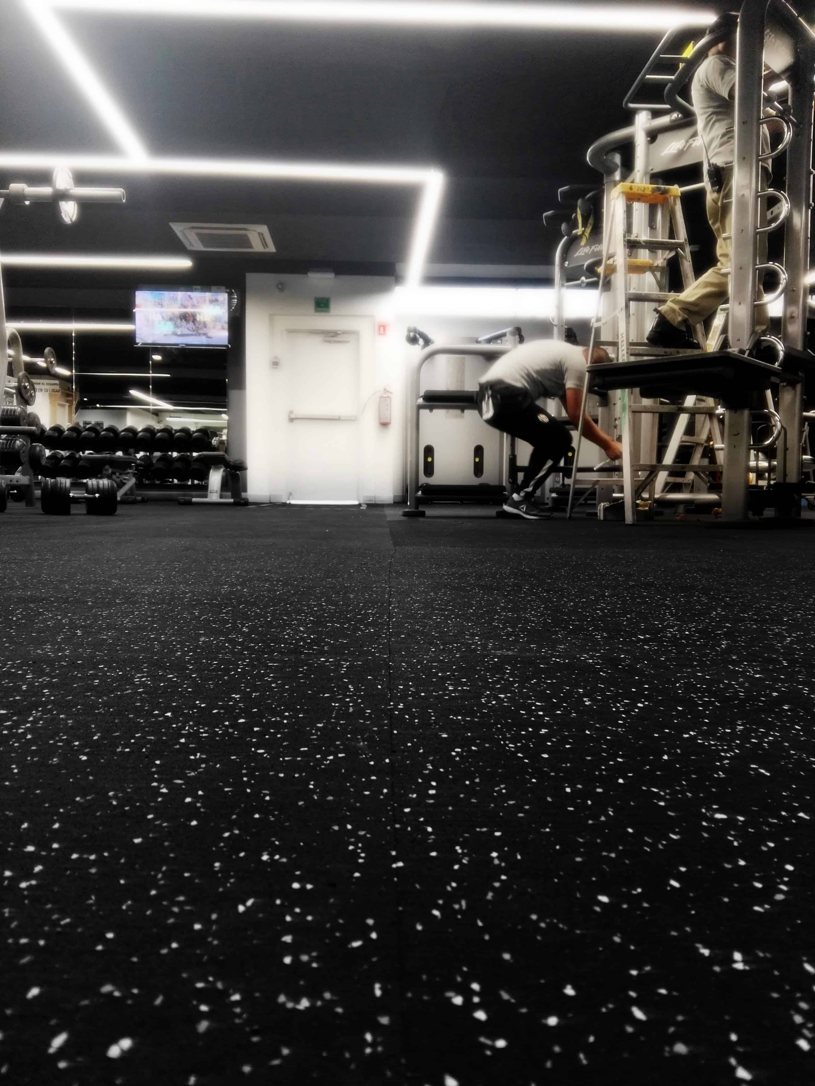 Pisos amortiguantes para gimnasio 20 mm Unimat de México - 3