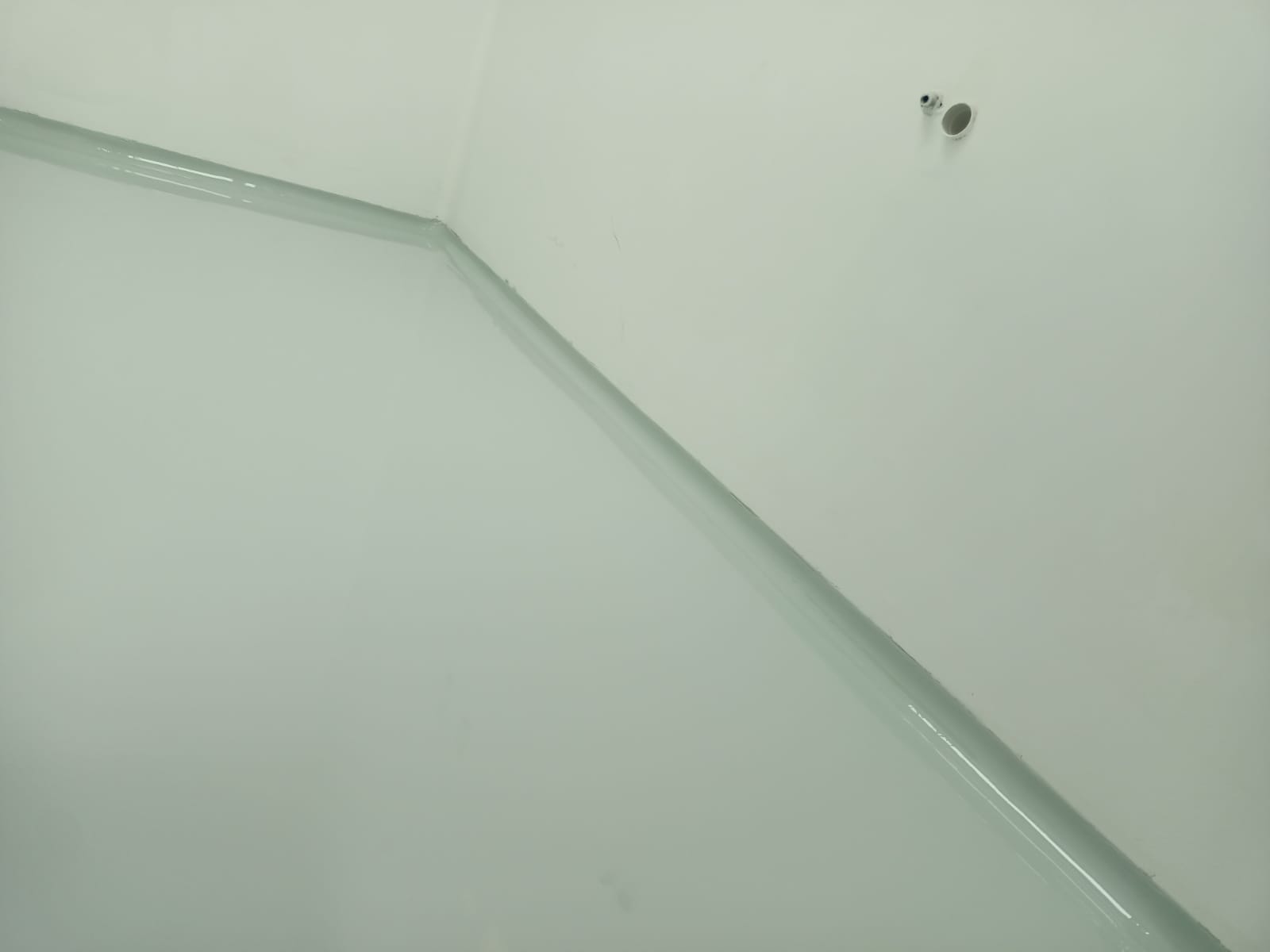 Zoclos sanitarios para laboratorios SICMAA Epoxicos