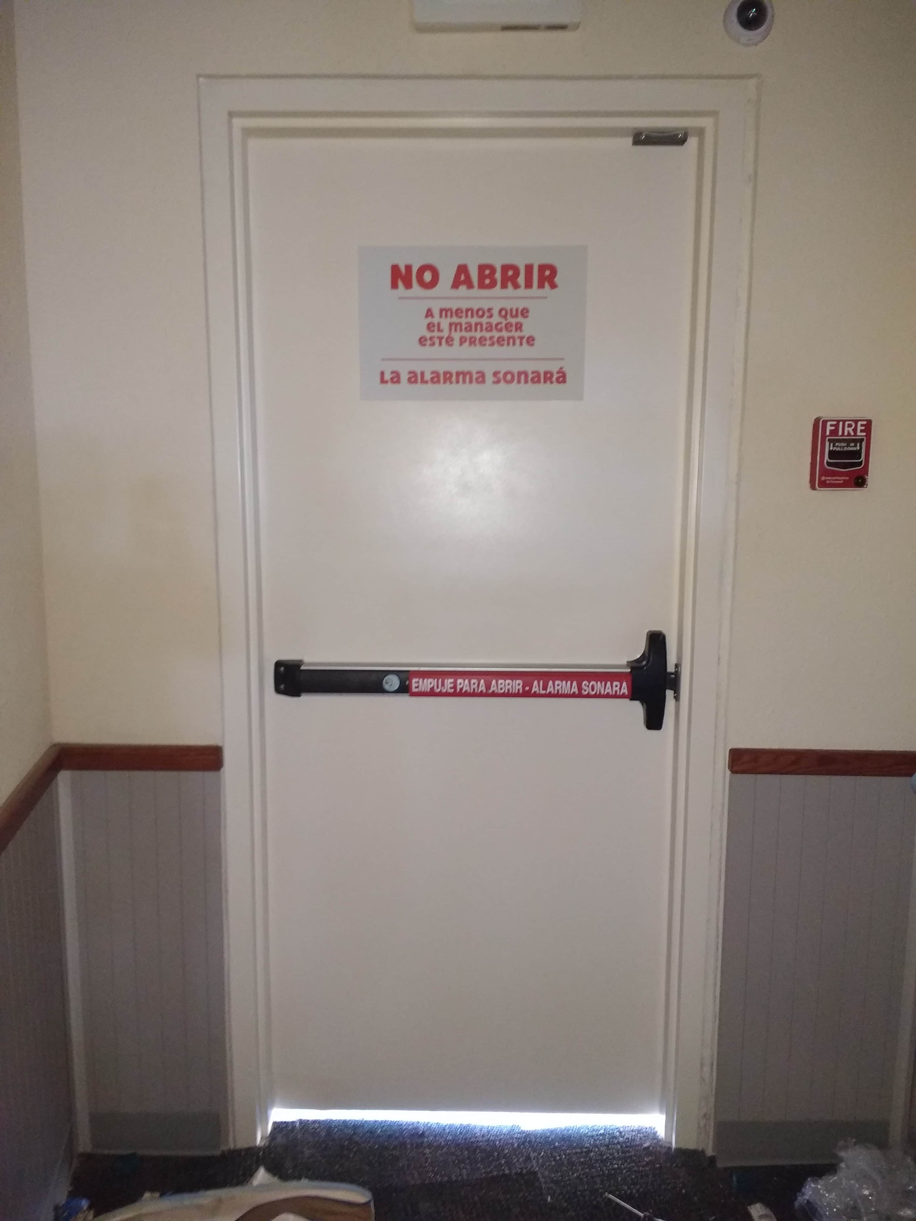Blindajes Puerta salida de emergencia