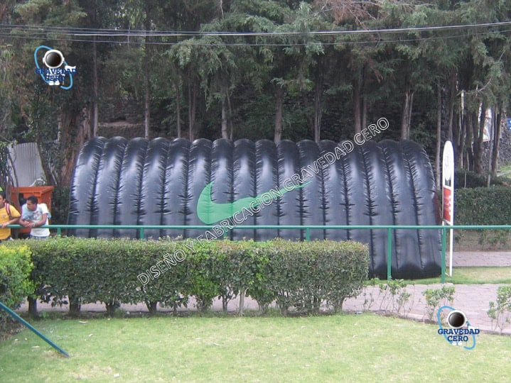 Túnel inflable tipo estadio fabricado en lona