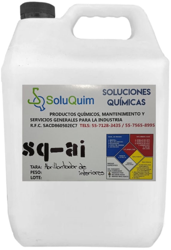 Abrillantador de vinilo y plásticos automotriz SoluQuim