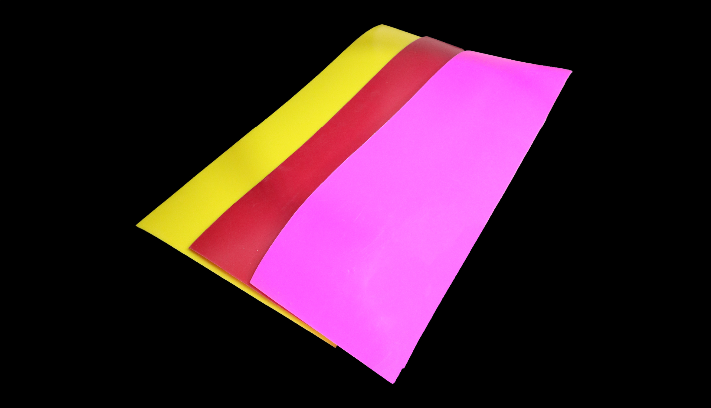 Extrusión de películas de polietileno a color para termoformado