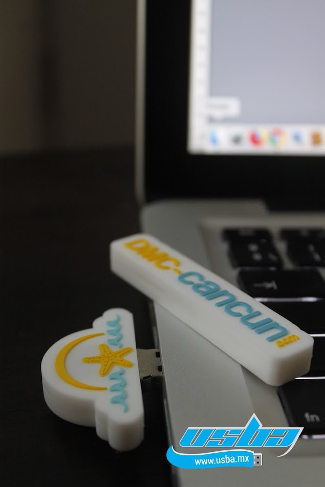 USBS PERSONALIZADAS EN PVC DESDE 4 GB HASTA 32 GB