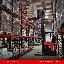 Servicios de almacén para mercancías