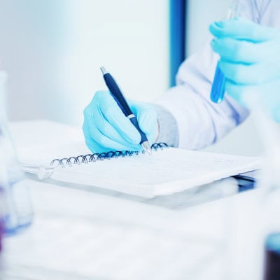 Mantenimiento a equipos de cromatografía de gases Solinsa 4