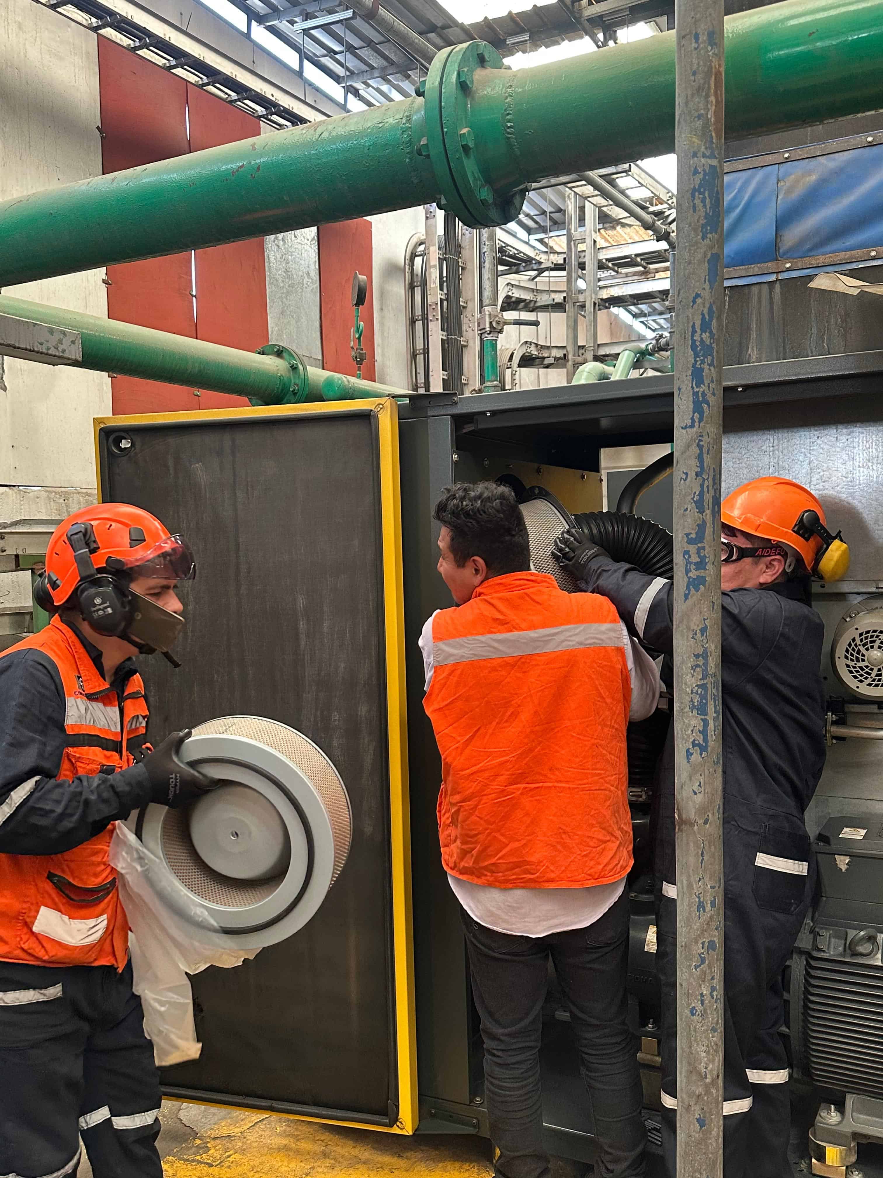 Mantenimiento a compresores de aire Tornillo