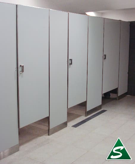 Mampara antigraffiti Sanimodul 2