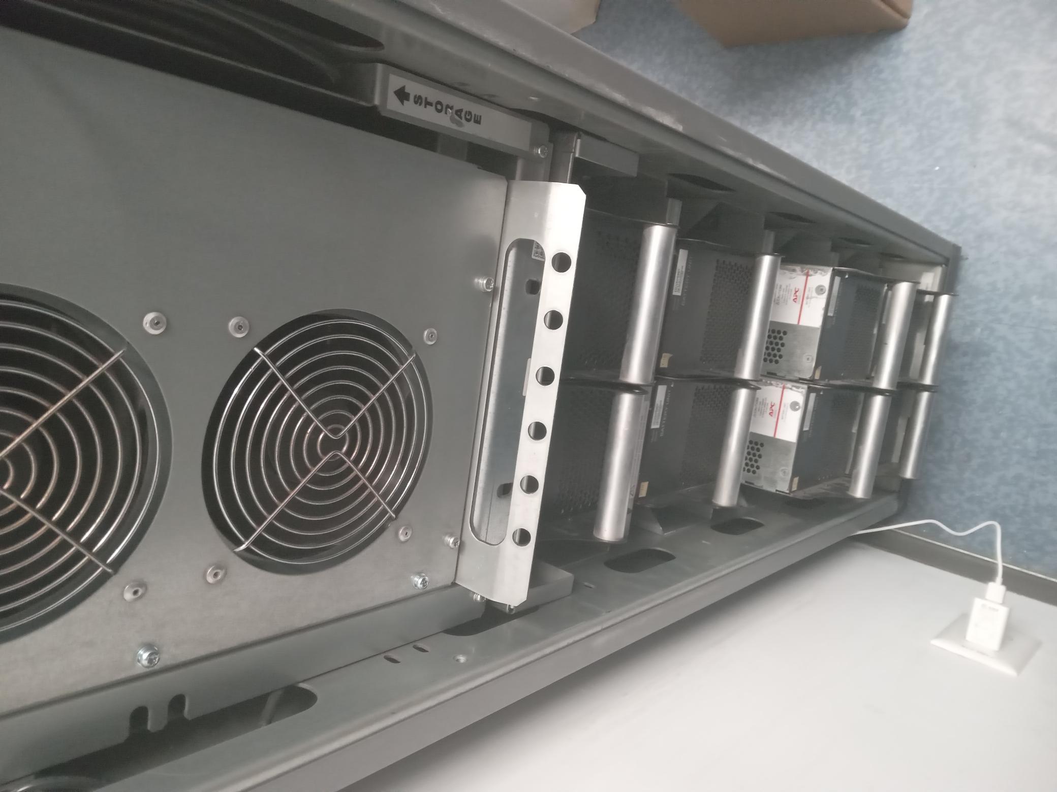 Bancos de Baterias Equipos APC Galaxy & Symmetra