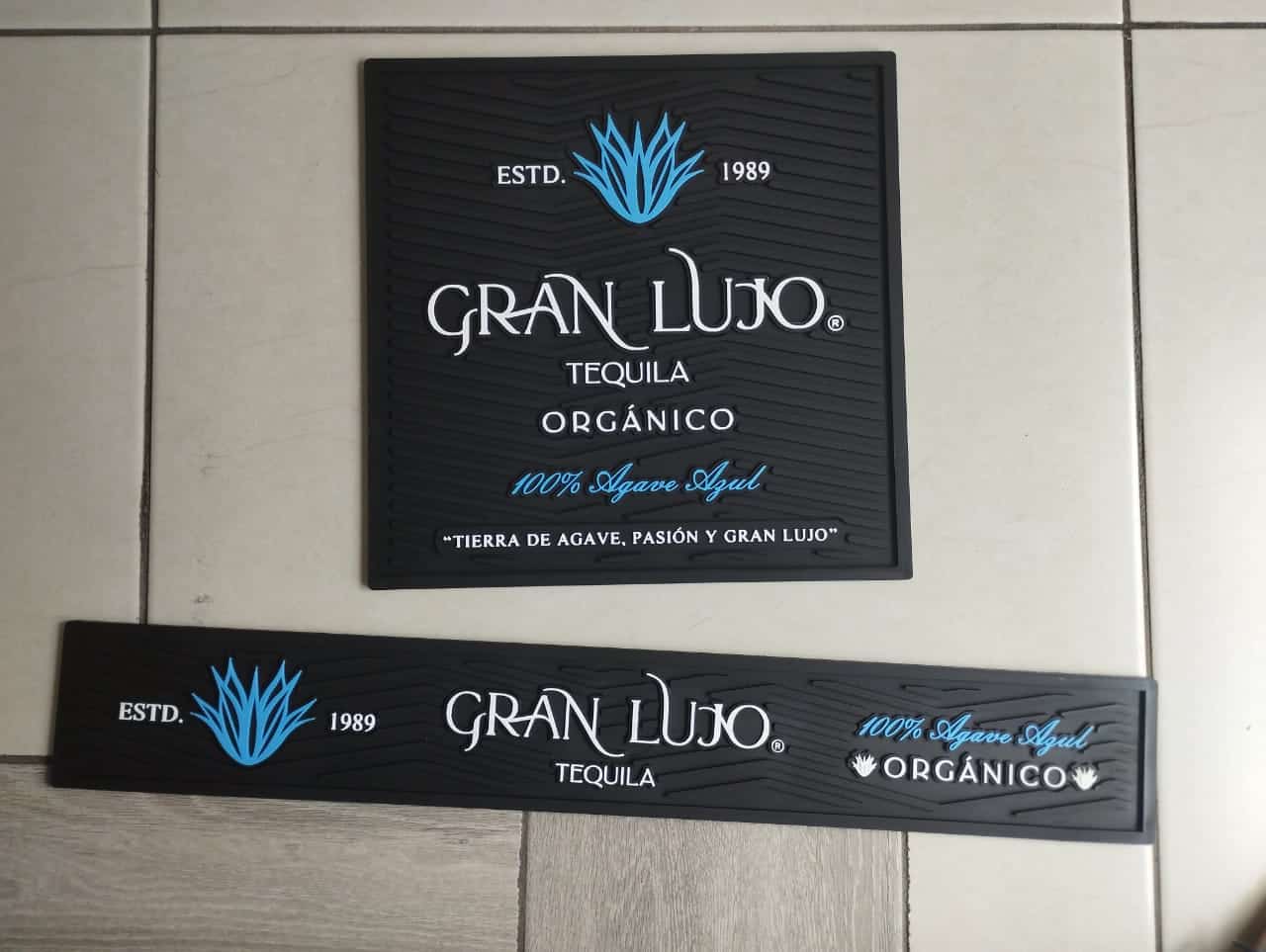 Bar mats con logotipo PAYGO