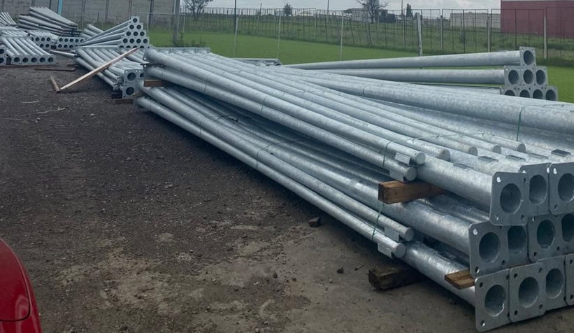 Postes de acero para alumbrado publico fabricantes 1