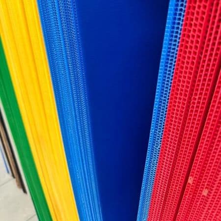 Plástico corrugado Danpla