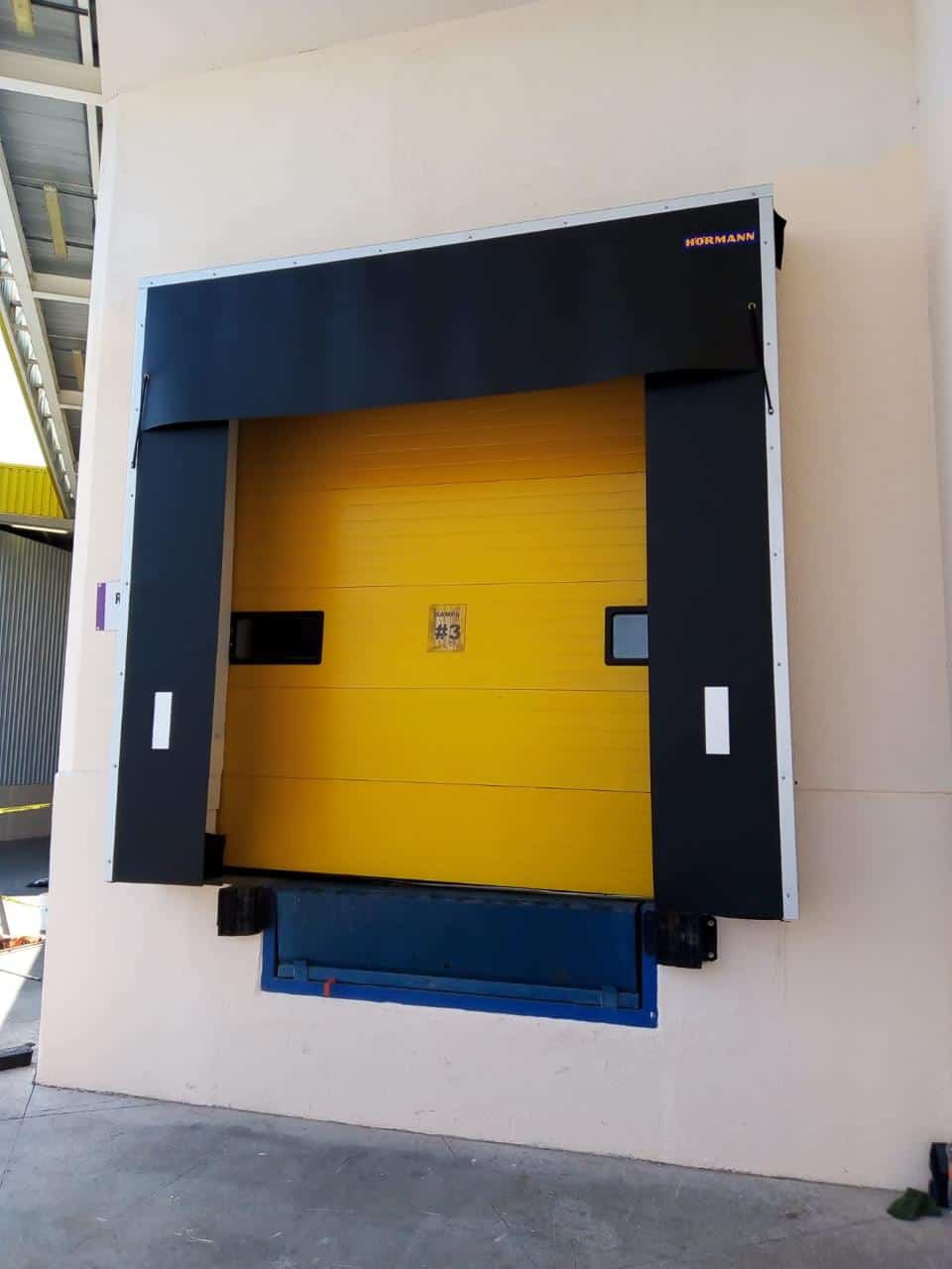 Shelter (Abrigo) Retractil de 11'x11'