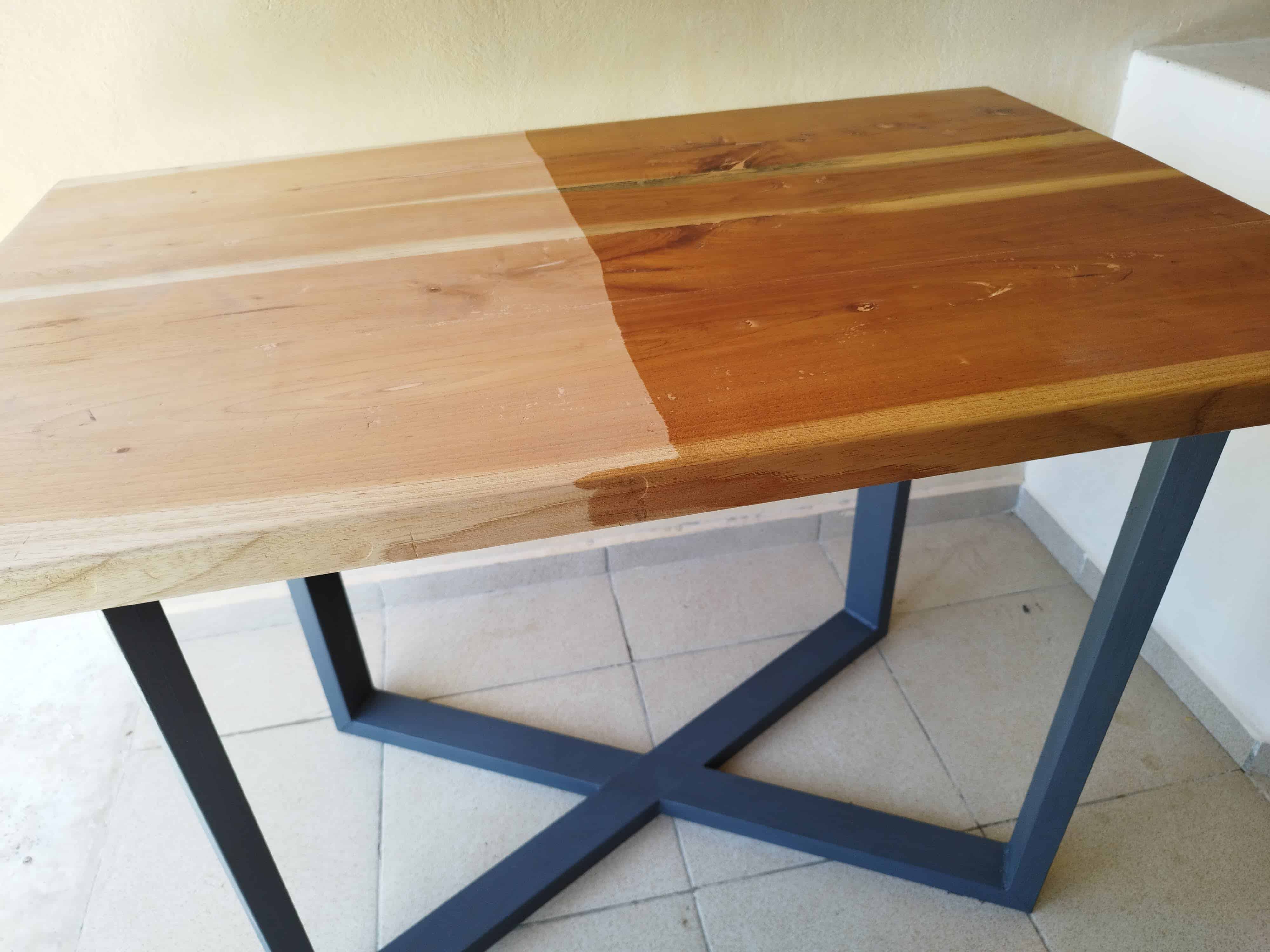 Aceite de teka para madera en exteriores