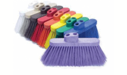 Escobas de colores para clasificacion por areas - Comercializadora MAPANA