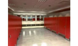 Mamparas para baño en lamina de acero galvanizado - Sanimodul de México