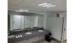 Mamparas y compartimientos para baños - Mamparas JD