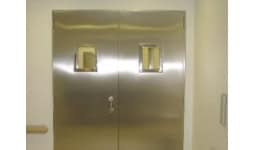 Puertas batientes - Metaldoor