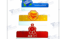 Gafetes con gota de resina - Tecnograbados