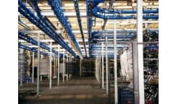 Transportadores aéreos para manejo de partes o producto terminado