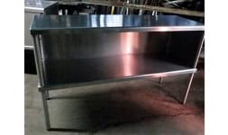 Mobiliario de acero inoxidable para laboratorios  - Muebles Inoxidables Adha