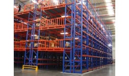 Estanterias con pasarela - Maesa Servicios Logísticos