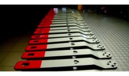 Charolas fondo solido con recubrimiento de pvc FEGAM