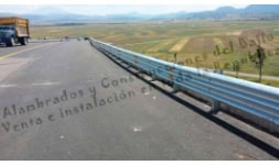 Defensas metalicas para carreteras de alta especificacion - Alambrados y Construcciones del Bajío