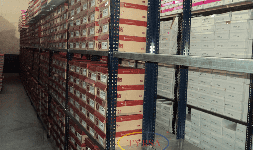 Estantería metálica para la industrial textil 