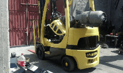 Mantenimiento a montacargas y mano de obra calificada