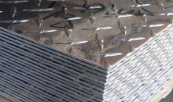 Laminas de Acero Antiderrapante para Puertas de Seguridad