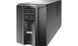 Nobreak APC SMT1500C Línea Interactiva 1000W
